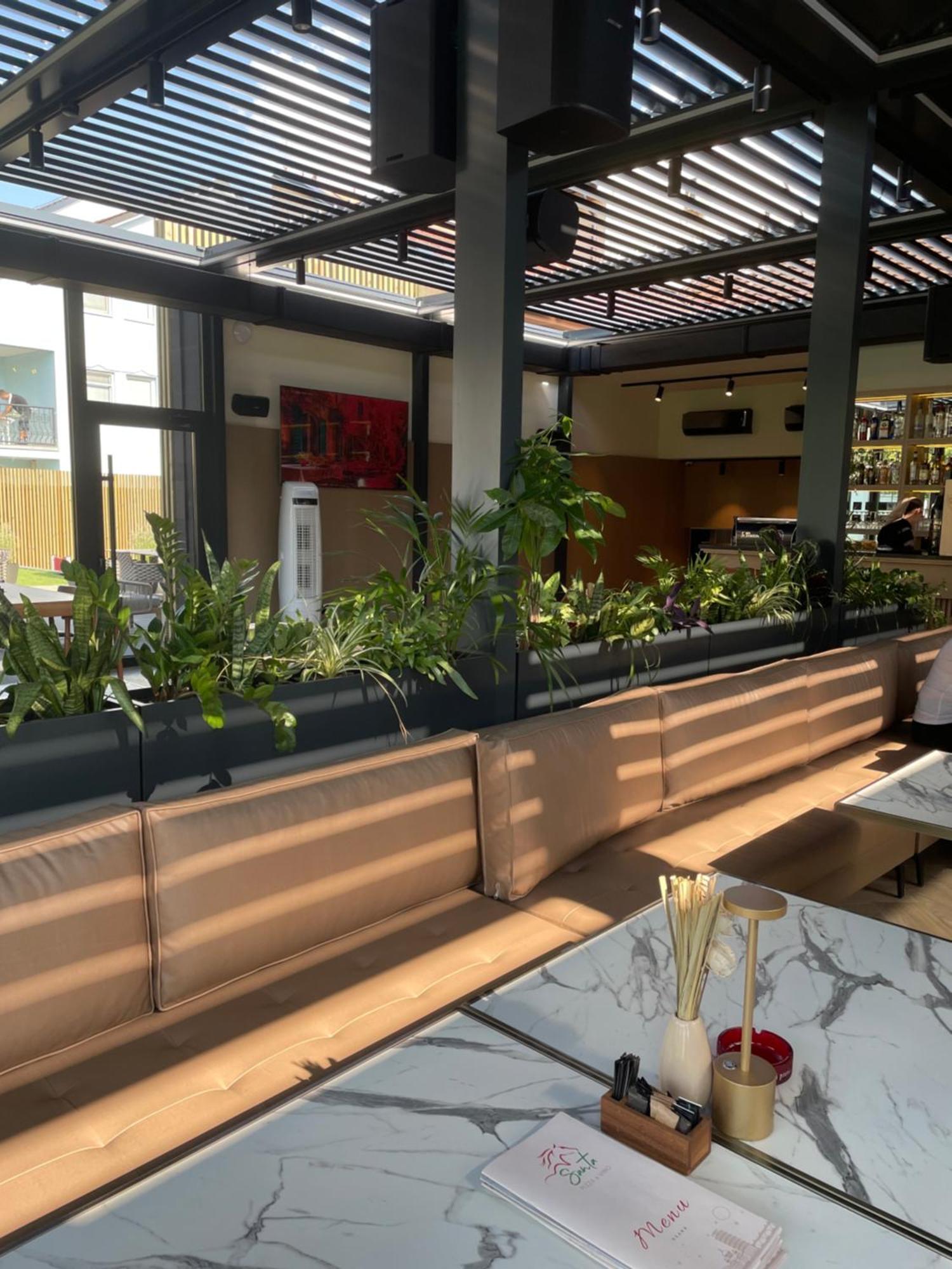 Santa Villa & Restaurant 스렘스카 미트로비차 외부 사진